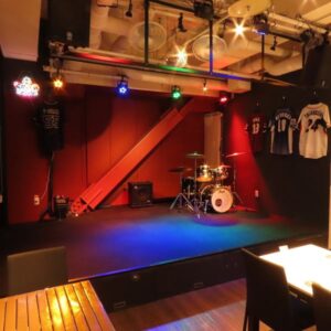 GRANDSLAM 店内でスポーツ観戦
